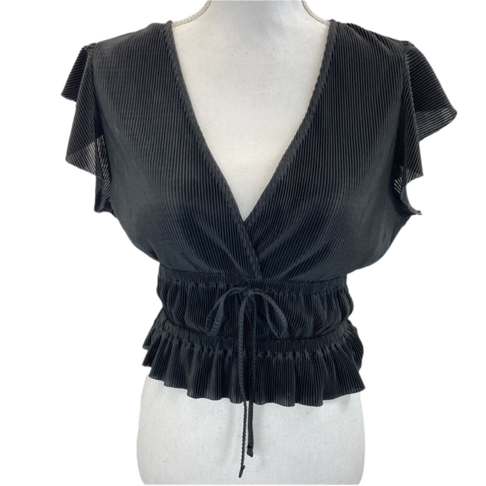 Zara Micro Pleated Top Large Black